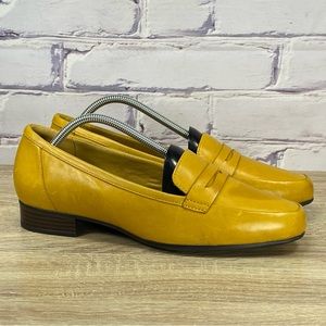 Clarks Juliet Coast Yellow Leather Loafers Wide